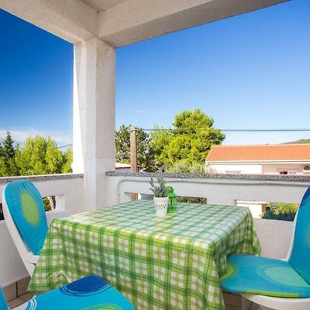 1-Bedroom Apartment With Loggia In Punat Island Krk Dış mekan fotoğraf